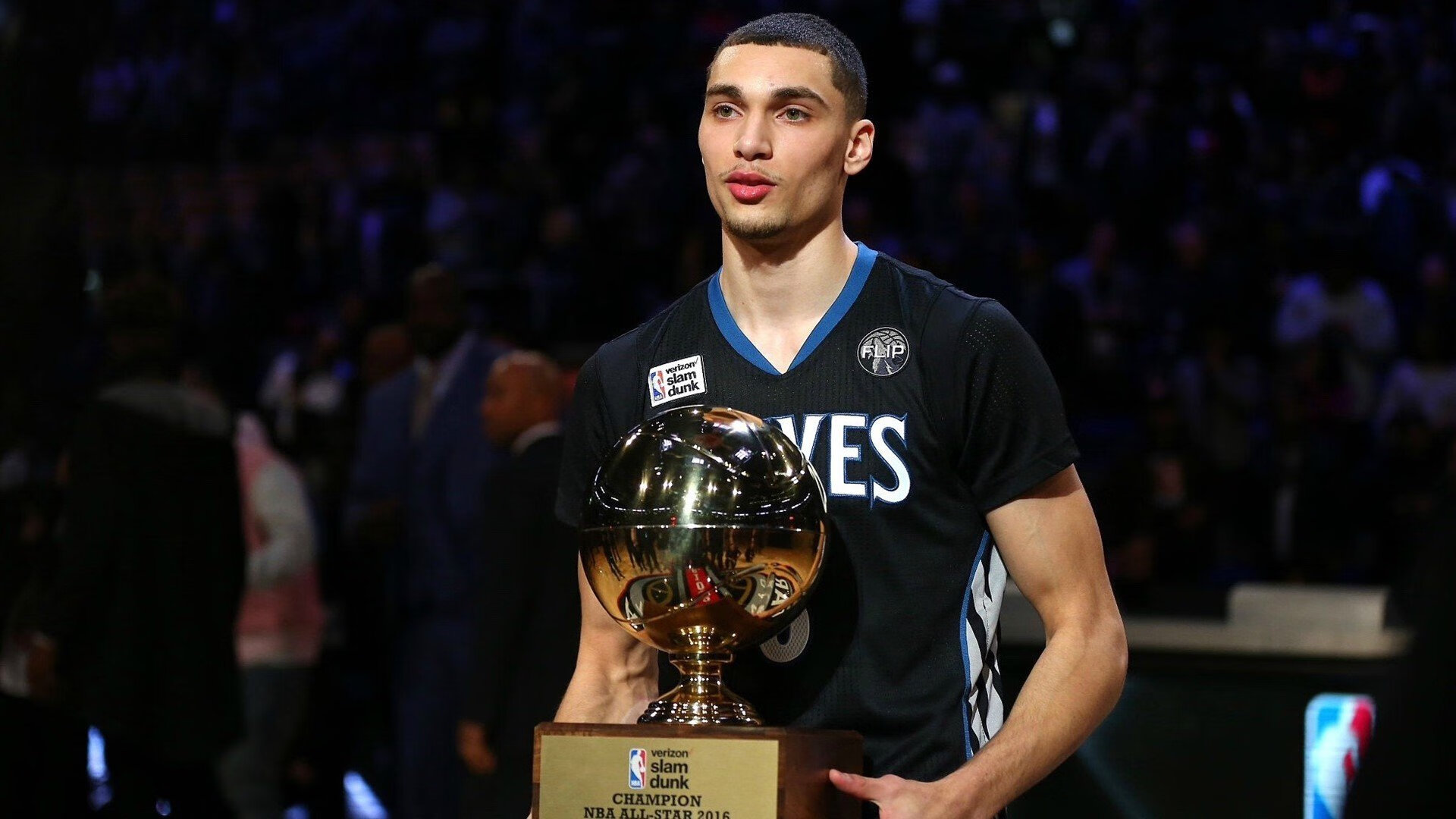 九游体育APP下载-东决关键战之夜,莫兰特彻底打爆防线,书写新一代传奇